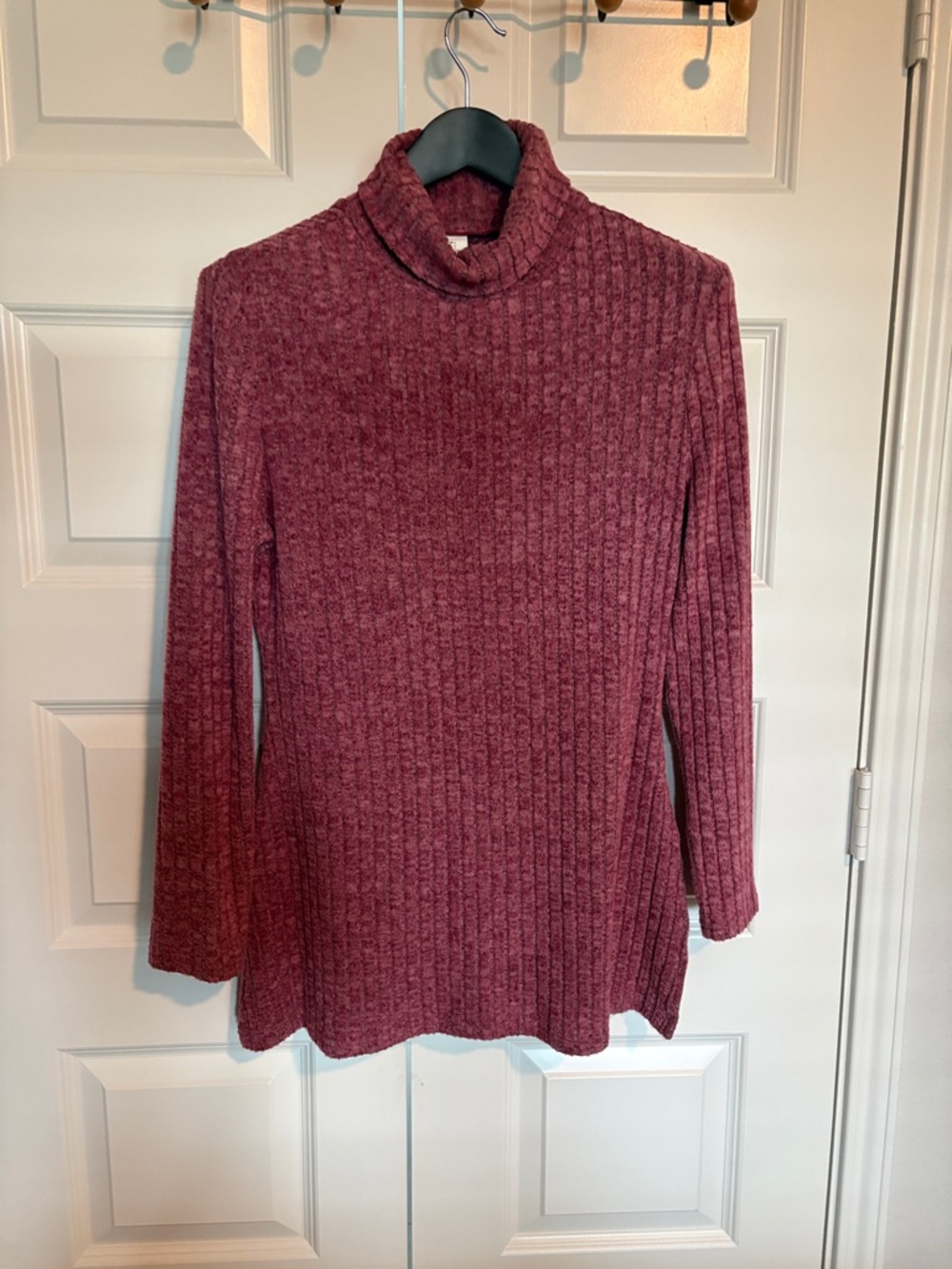 Ribbed Turtleneck Sweater Tunic - Maroon